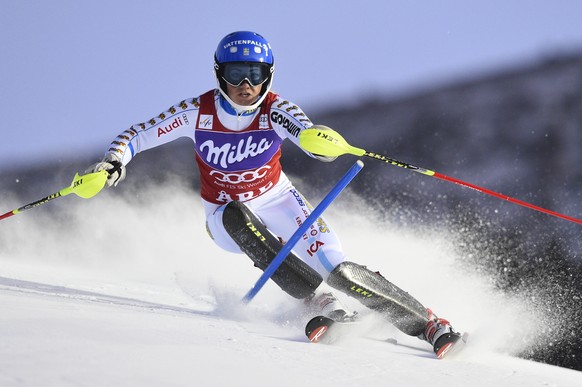 Handotter bleibt weiter Leaderin im Slalom-Weltcup.