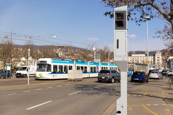 Blitzer Radar in Zürich.