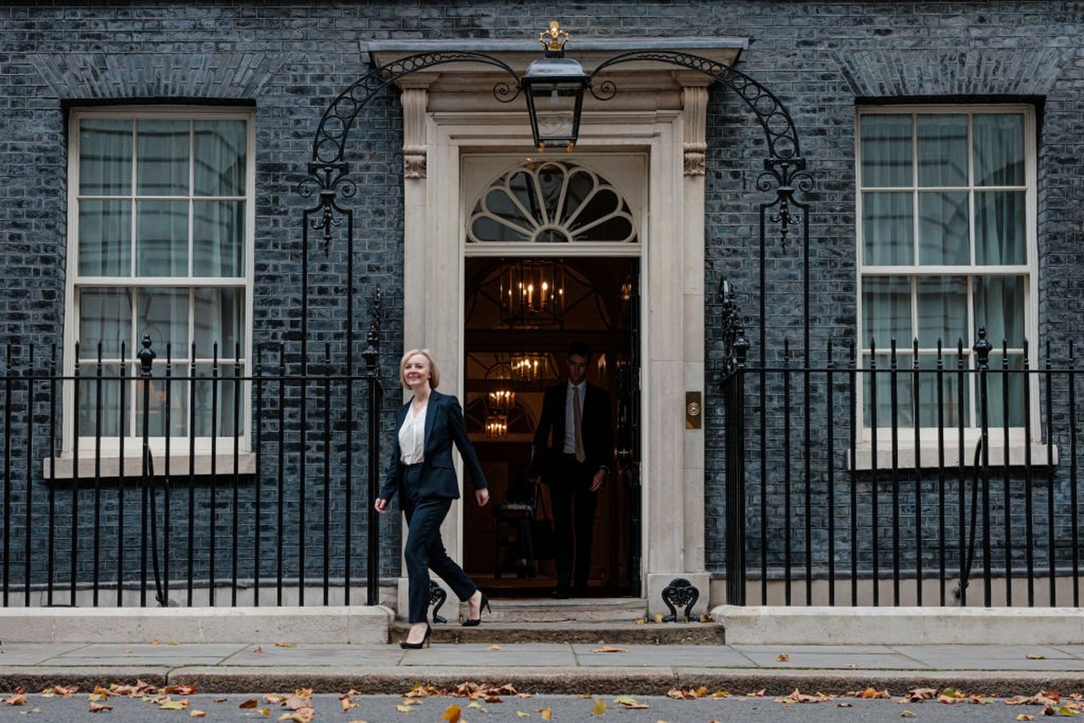 LONDON, ENGLAND - OCTOBER 19: Prime Minister Liz Truss leaves 10 Downing Street on October 19, 2022 in London, England. Liz Truss faces her third PMQs as Prime Minister against a backdrop of disconten ...