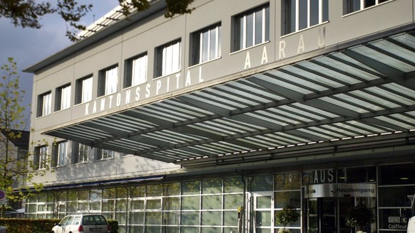 Der Eingang zum Kantonsspital Aarau