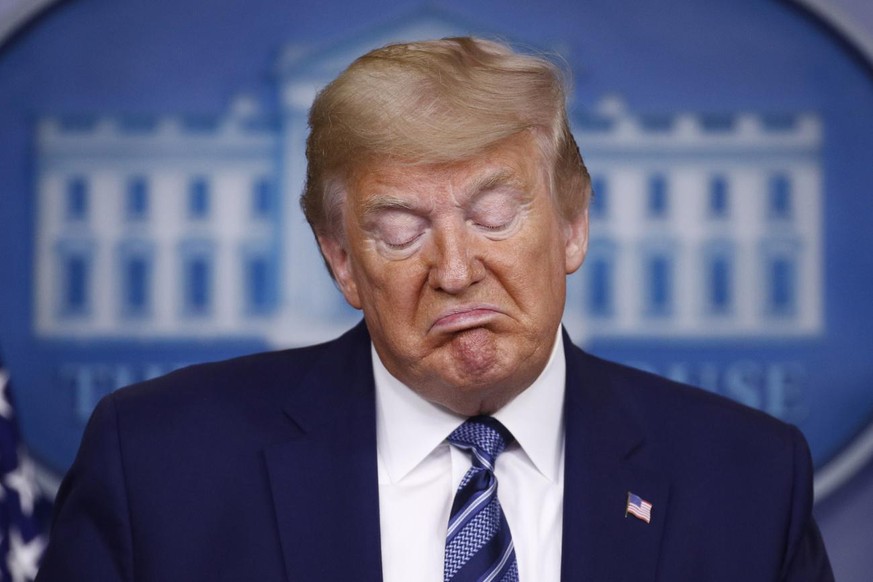 President Donald Trump speaks during a coronavirus task force briefing at the White House, Sunday, April 5, 2020, in Washington. (AP Photo/Patrick Semansky) USW Jumbo US-Wahlen Donald Trump Joe Biden