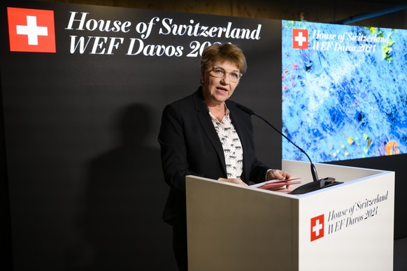 epa11083213 Switzerland&#039;s Federal President Viola Amherd attends a press conference at the House of Switzerland on the sideline of the 54th annual meeting of the World Economic Forum (WEF), in Da ...