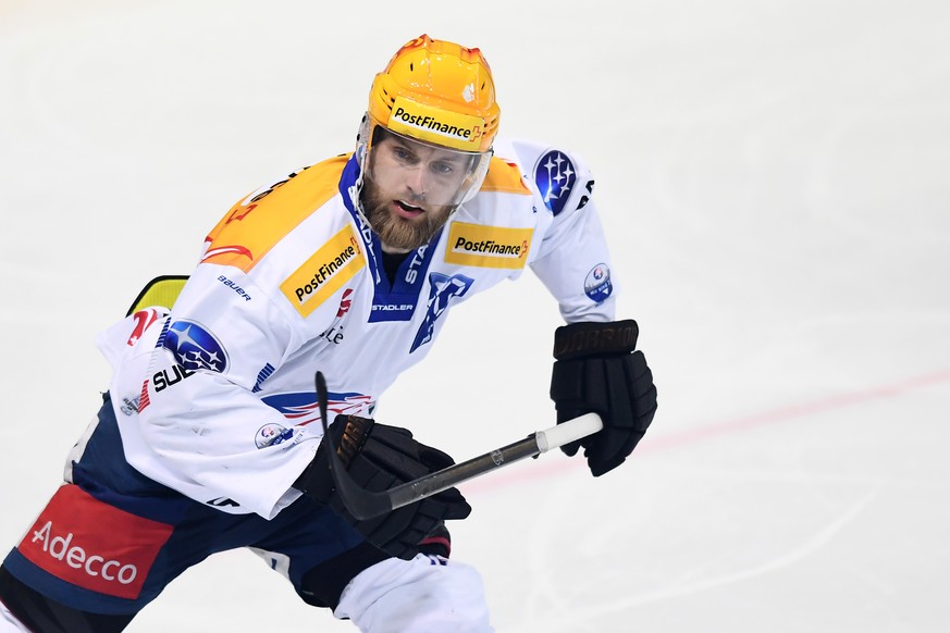 Zurich&#039;s Topscorer Fredrik Pettersson during the fifth match of the playoff final of the National League of the ice hockey Swiss Championship between the HC Lugano and the ZSC Lions, at the ice s ...