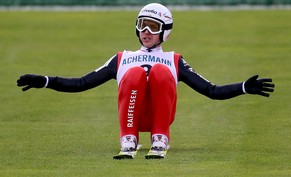 Simon Ammann bei den Schweizer Meisterschaften in Einsiedeln.