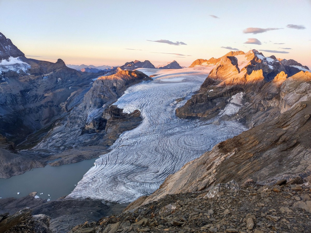 Gletscher Gletscherschmelze Schweiz 2025
Der Claridenfirn (GL) war im September 2025 komplett schneefrei.