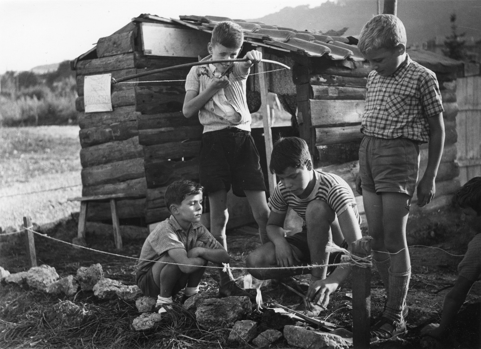 Wiedikon Döltschiweg, bei Robinson-Spielplatz, Heuried 1956.