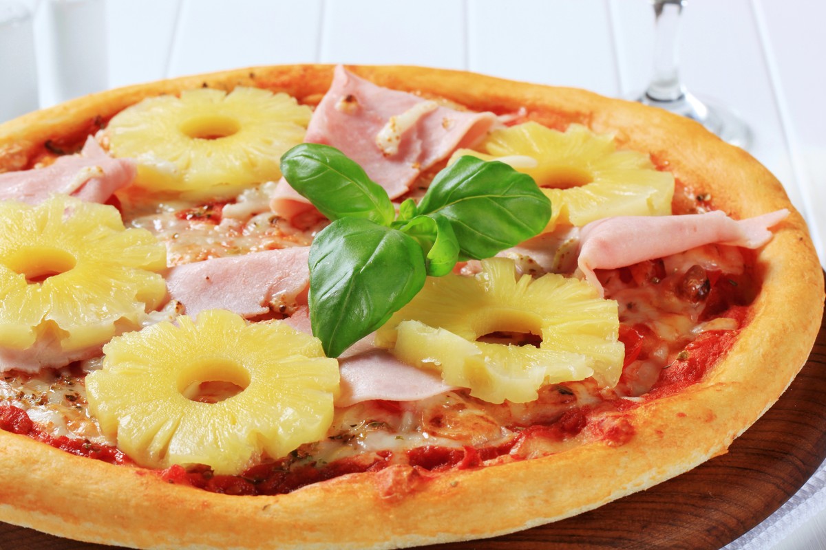 pizza hawaii ananas usa schweiz schinken wäh food essen
