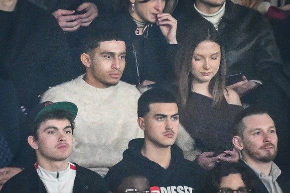 February 21, 2026, Paris, France, France: Tahirys DOS SANTOS with his girlfriend Coline during the Ligue 1 match between Paris Saint-Germain PSG and FC Metz at Parc des Princes Stadium on February 21, ...