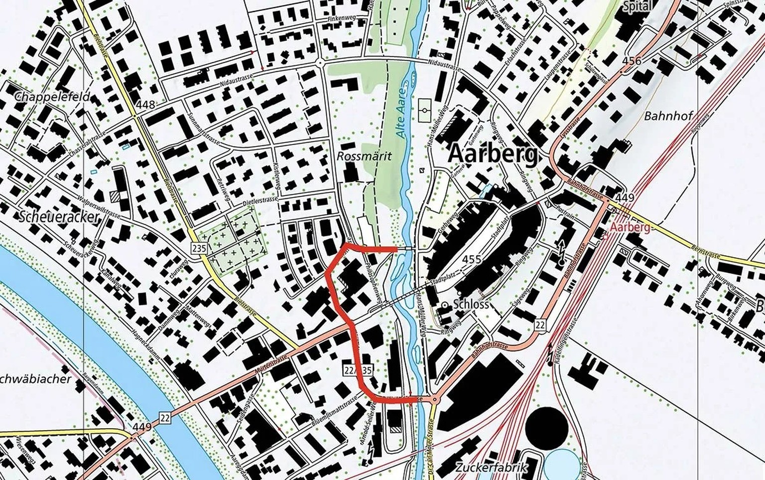 Rot eingezeichnete Befestigungslinie vor Aarberg. Die Brückenkopfschanze ist heute nicht mehr zu sehen, da sie bereits im 19. Jahrhundert rückgebaut worden ist.
https://map.geo.admin.ch/#/map?lang=de& ...