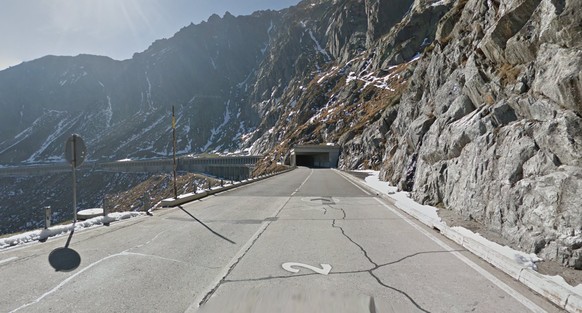 Das Nordportal des Fieud-Tunnels auf der Gotthard-Passstrasse.