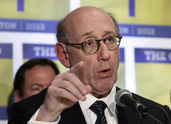 FILE - In this April 23, 2013 file photo, Kenneth Feinberg speaks at a news conference in Boston. General Motors has hired Feinberg to explore ways to compensate victims of accidents connected to defe ...