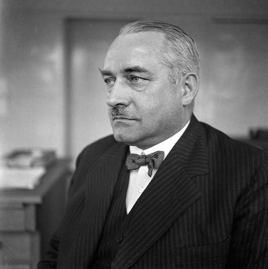 Federal Councilor Hermann Obrecht, 1936.