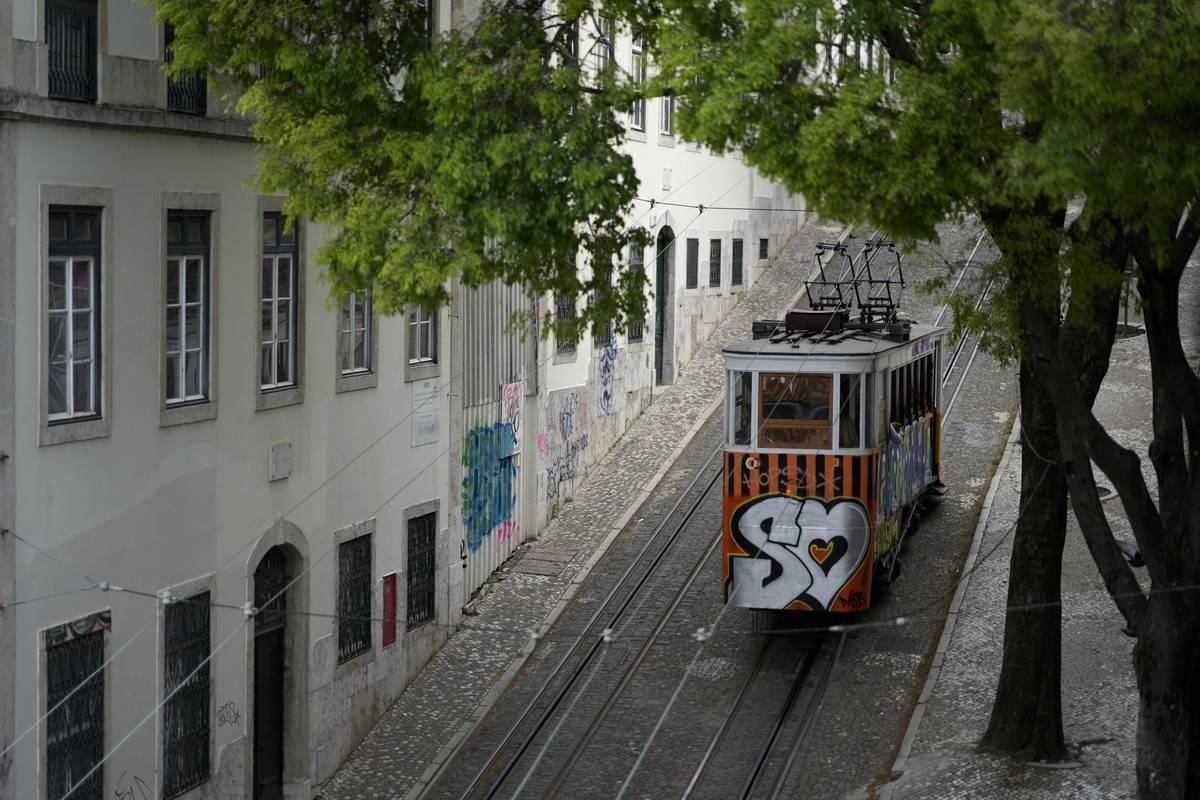 FILE - The Gloria funicular makes its way uphill in Lisbon, on April 12, 2023. (AP Photo/Armando Franca, File)
Portugal Streetcar Derailed