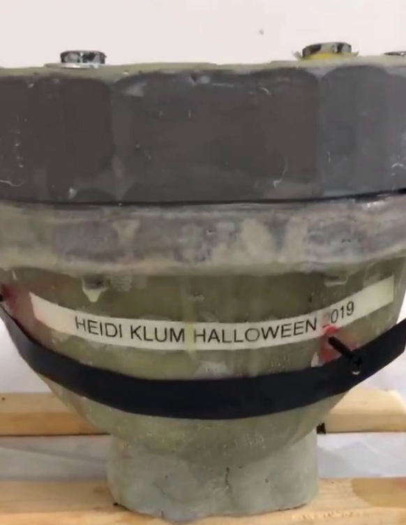 Heidi Klums Halloween-Bottich
