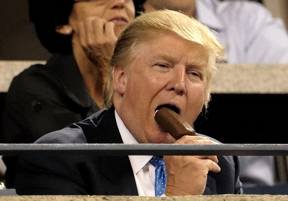 Pour Trump, tout est affaire de boules. Mium!