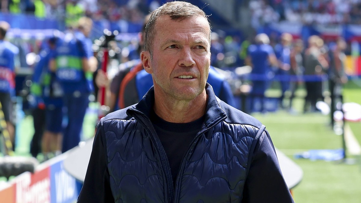 Experte Lothar Matthaeus RTL schaut, , , , 22.06.2024, , . *** Expert Lothar Matthaeus RTL watches, , , , , 22 06 2024, ,