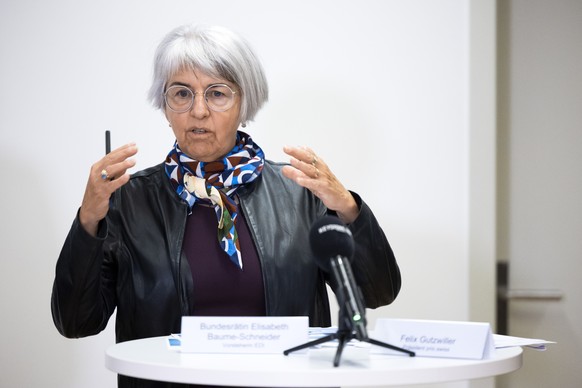 Bundesraetin Elisabeth Baume-Schneider, spricht waehrend einer Medienkonferenz nach dem dritten runden Tisch &quot;Massnahmen zur Kostendaempfung im Gesundheitswesen&quot;, am Montag, 27. Oktober 2025 ...