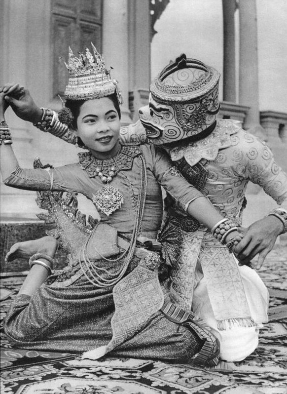 Kim Khanh - Cambodian Dancers, 1954