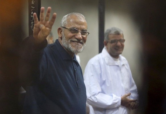 Mohammed Badie vor Gericht.