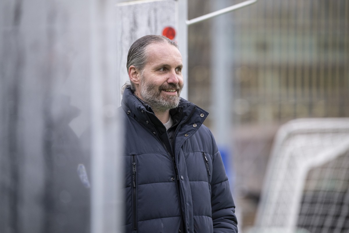 Der Sportchef des FC Luzern, Remo Meyer anlaesslich des Trainingsstart des FC Luzern zur Vorbereitung in die Rueckrunde der Schweizer Super League Meisterschaft 2023/24 am Dienstag, 2. Januar 2024 in  ...