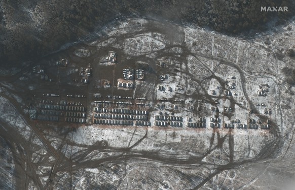 CAPTION CORRECTS DATE - This satellite image provided by Satellite image ©2021 Maxar Technologies taken on Nov. 9, 2021, shows a Russian troop location in Yelna, Russia. U.S. intelligence officials de ...