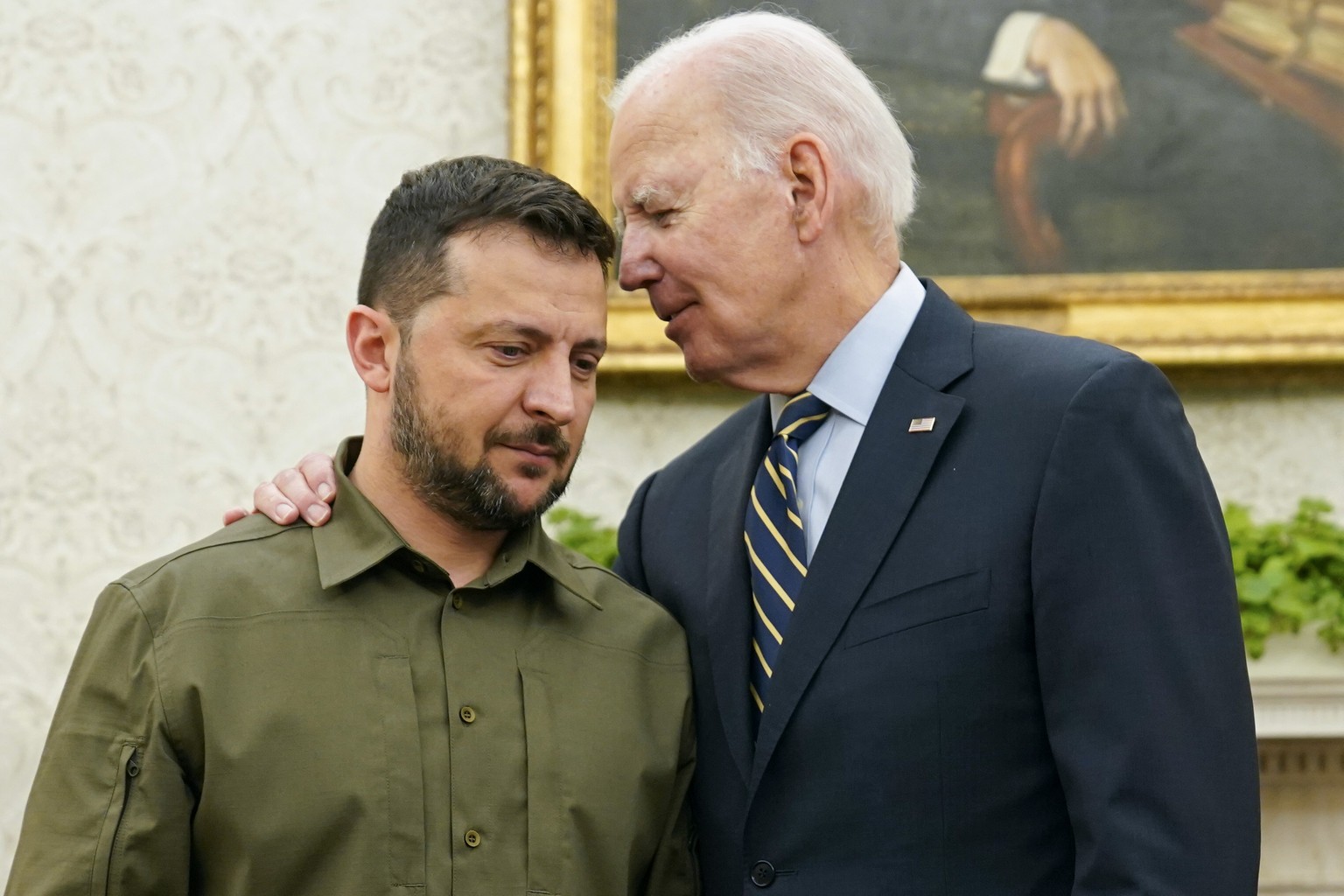 FILE - President Joe Biden meets with Ukrainian President Volodymyr Zelenskyy in the Oval Office of the White House, Thursday, Sept. 21, 2023, in Washington. (AP Photo/Evan Vucci, File)
Joe Biden,Volo ...