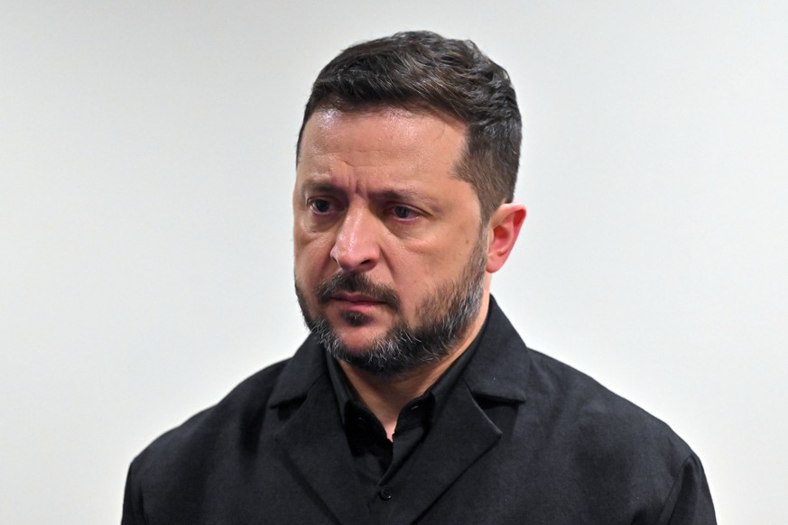 epa13258224 Ukraines President Volodymyr Zelensky attends a bilateral meeting with Australias Prime Minister Anthony Albanese during the United Nations General Assembly in New York, New York, USA, 2 ...