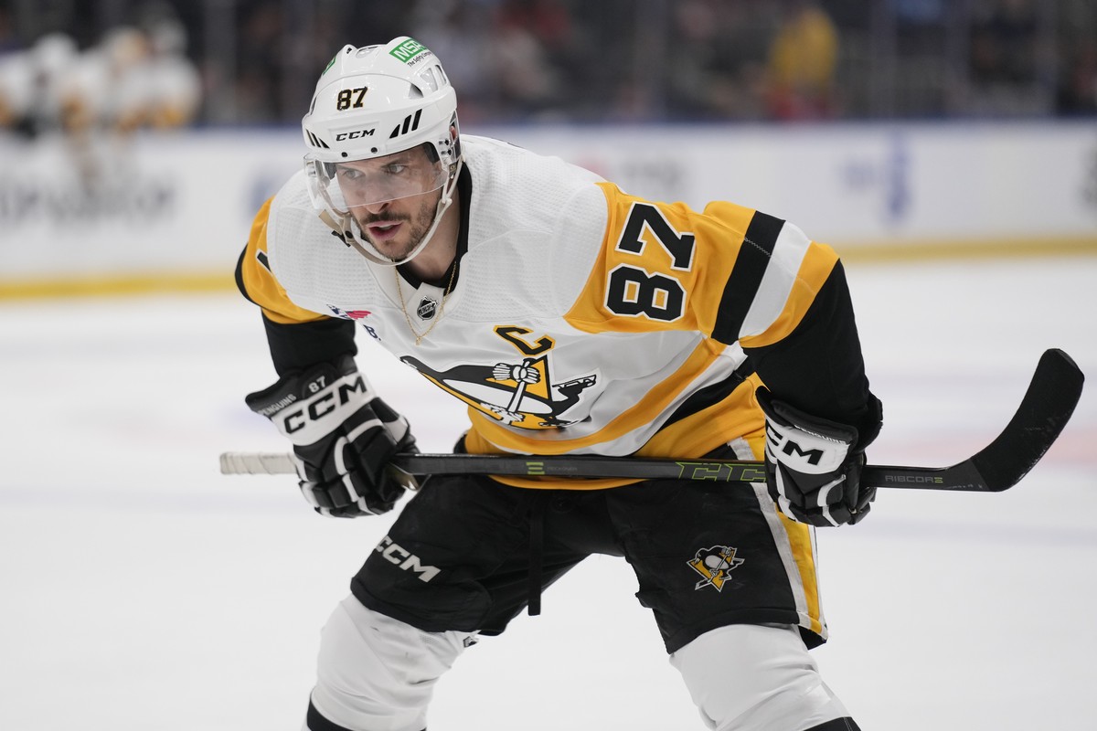 FILE - Pittsburgh Penguins' Sidney Crosby during the third period of an NHL hockey game against the New York Islanders, Wednesday, April 17, 2024, in Elmont, N.Y. (AP Photo/Seth Wenig, File)
Sidn ...