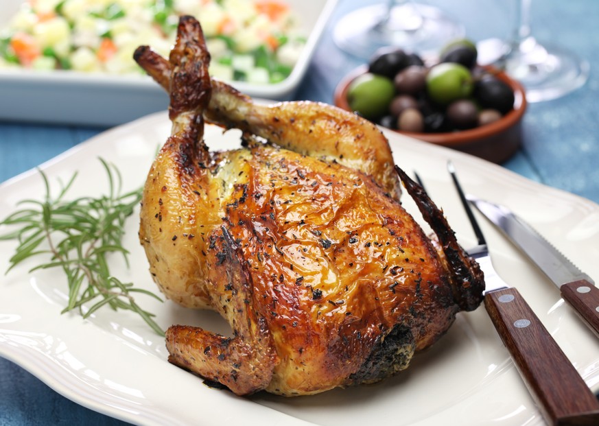 poulet huhn hähnchen ofen essen food Shutterstock