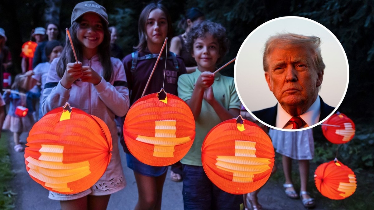 La retraite aux flambeaux des enfants lors Premier Août. Parc La Grange, Genève, 1er août 2025. Médaillon, Donald Trump.