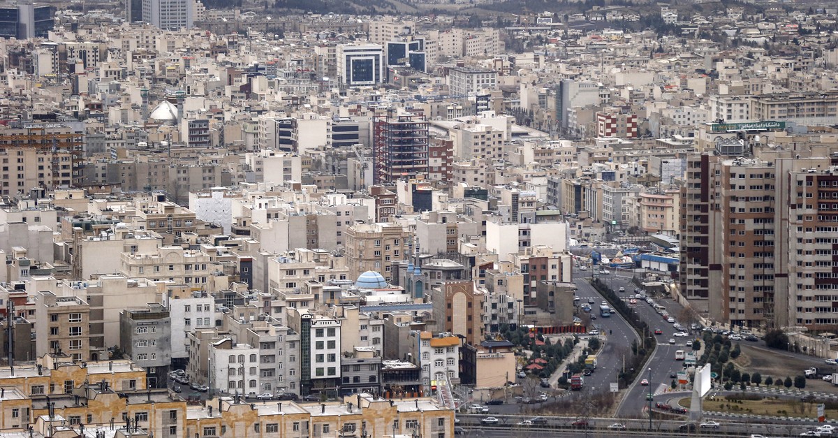 teheran-in-der-krise-nach-wassermangel-gibt-es-auch-smog-alarm