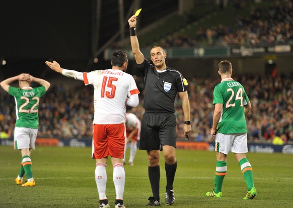 Football Soccer - Republic of Ireland v Switzerland - International Friendly - Aviva Stadium, Dublin, Republic of Ireland - 25/3/16
Switzerland&#039;s Blerim Dzemaili is shown a yellow card
Reuters  ...