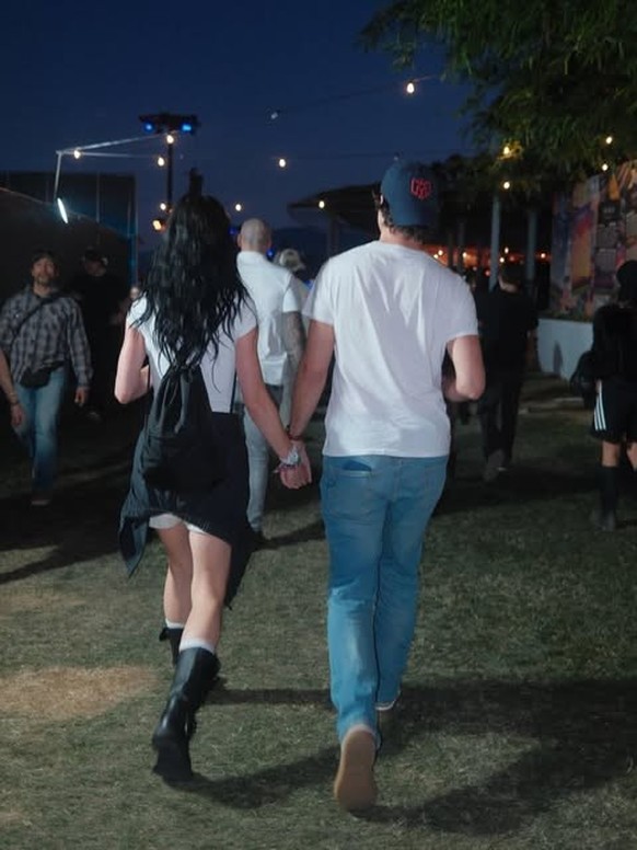 Katy Perry Justin Trudeau am Coachella 2026

https://www.instagram.com/p/DXCoGgAjpfu/?hl=de