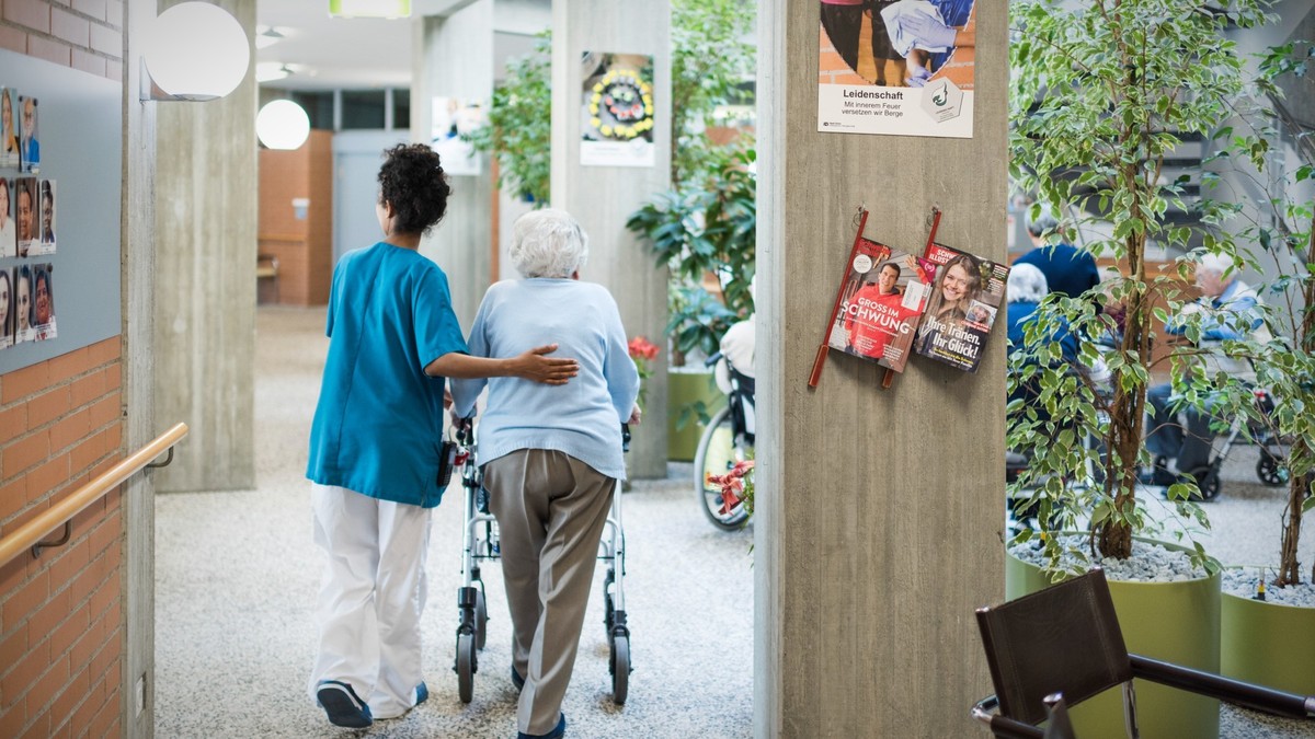 Wegen-Kosten-von-Initiative-Pflegende-fordern-Finanzierung-durch-ffentliche-Hand