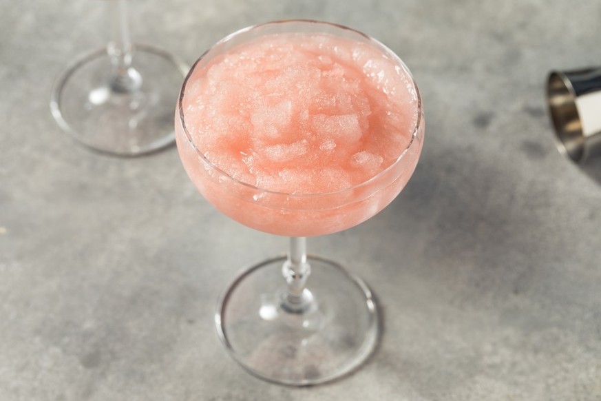 Frosé frozen rosé wine wein trinken cocktail drinks sommer alkohol