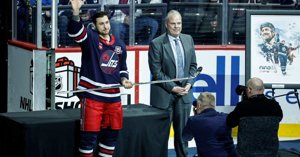 niederreiter-schreibt-geschichte-und-gewinnt-sein-1000-nhl-spiel