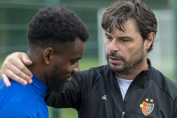 Ciriaco Sforza leitet als neuer Trainer des FC Basel 1893 sein erstes Training in Basel am Dienstag, 1. September, 2020. (KEYSTONE/Georgios Kefalas)