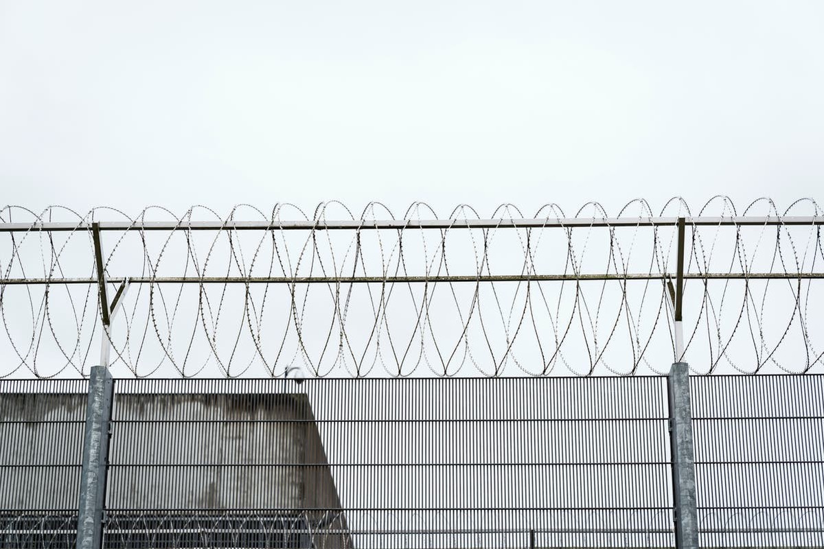 Hohe Sicherheit: Stacheldraht in Deitingen SO.