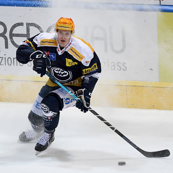 Ambri&#039;s player Dominik Kubalik during the preliminary round game of National League Swiss Championship 2018/19 between HC Ambri Piotta and SCL Tigers, at the Valascia Stadium in Ambri, Switzerlan ...