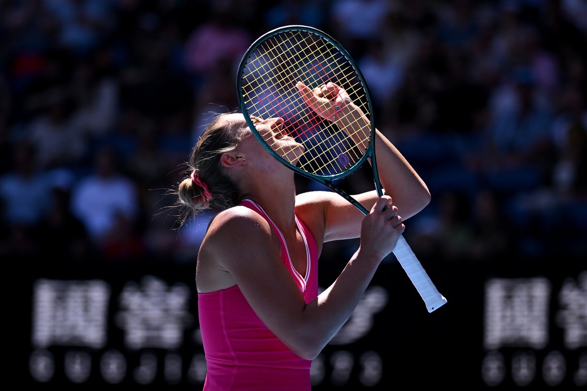 epa11097521 Marta Kostyuk of Ukraine reacts after winning the tie break in the second set during her quarter final match against Coco Gauff of the USA on Day 10 of the 2024 Australian Open at Melbourn ...