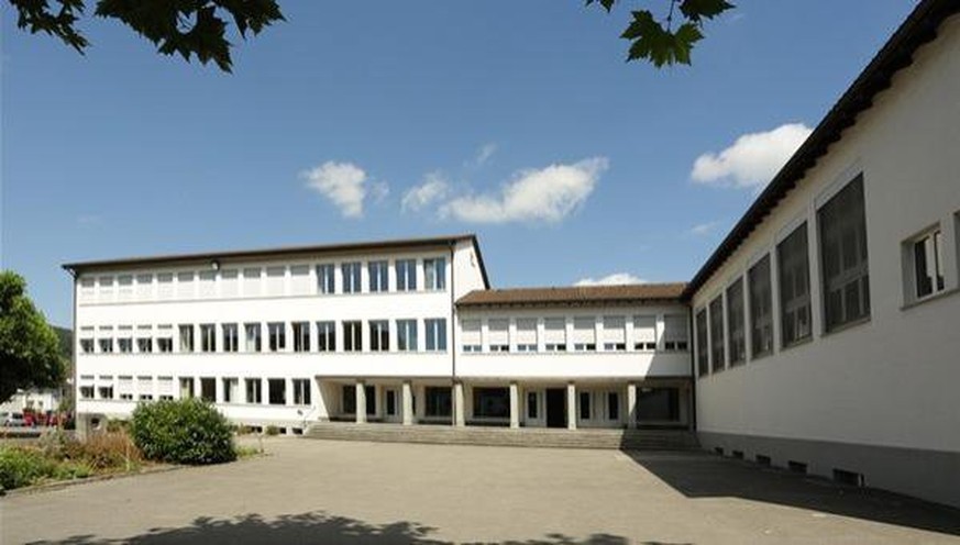 An dieser Aargauer Oberstufenschule arbeitete die Lehrerin.