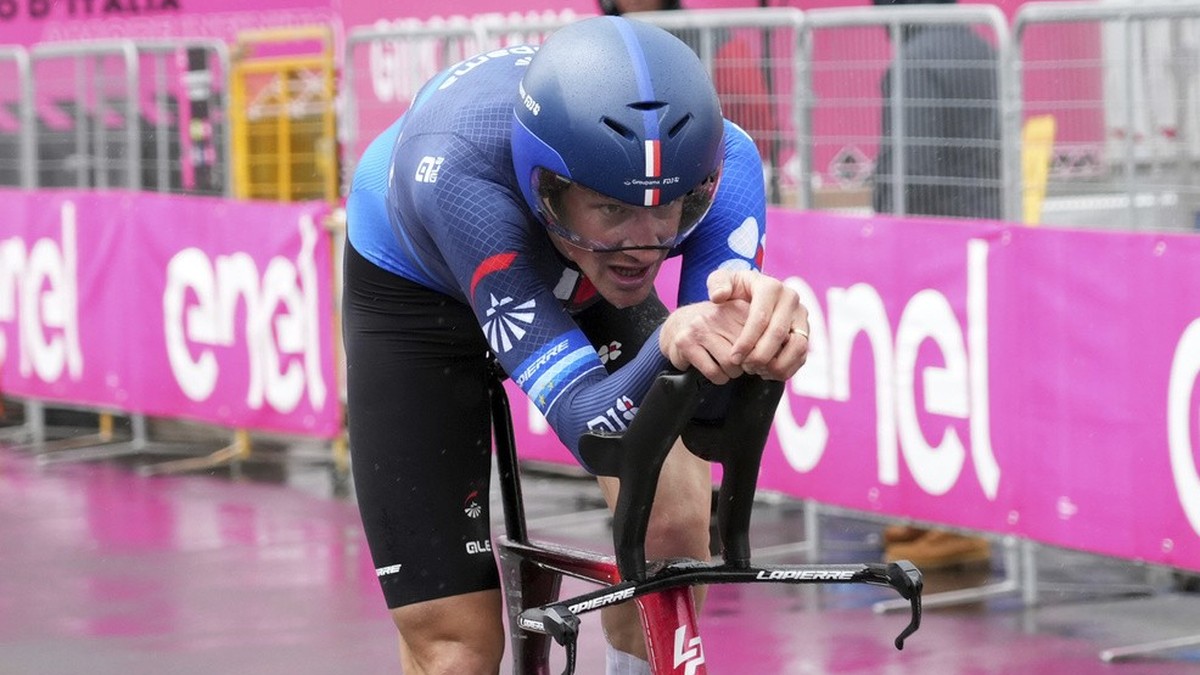 Switzerland's Stefan Kung competes during the 9th stage of the Giro D'Italia, tour of Italy cycling race, an individual time trial from Savignano sul Rubicone to Cesena, Sunday, May 14, 2023 ...