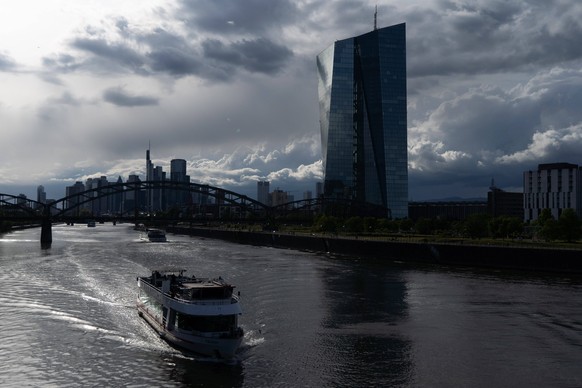 May 14, 2026, Frankfurt, Hesse, Germany: A boat sails on the Main River in front of the European Central Bank building in Frankfurt am Main, Germany. Frankfurt Germany - ZUMAb332 20260514_zip_b332_002 ...