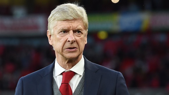 epa06698512 Arsenal manager Arsene Wenger ahead of his team&#039;s UEFA Europa League semi-final match with Atletico Madrid at the Emirates Stadium in London, Britain, 26 April 2018 (issued 28 April 2 ...