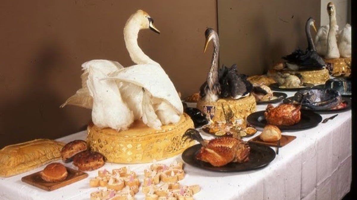 Alle Schwäne gehören ihm. Aber darf King Charles III. Schwan essen?