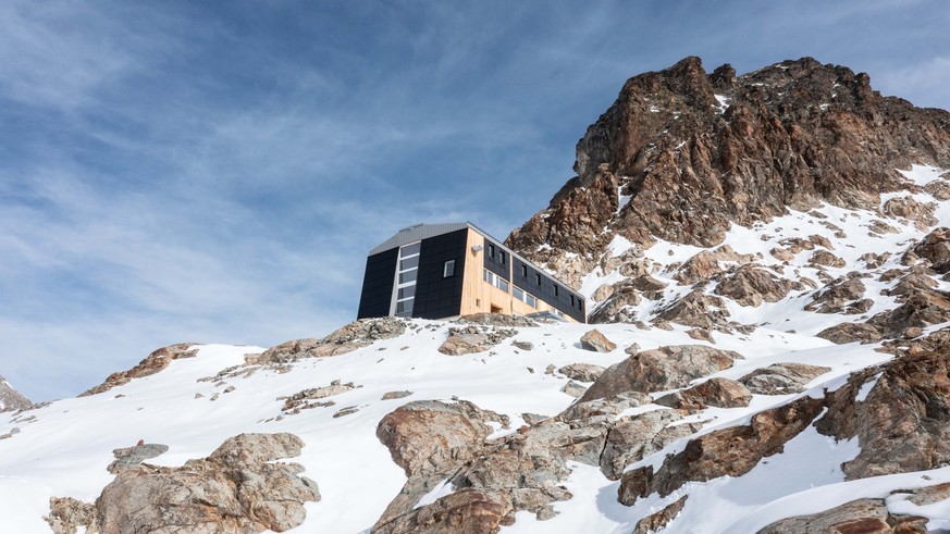 SAC Hütten Umbau Neubau Renovationen 2026 Wiedereröffnung Rauszeit Mutthornhütte
