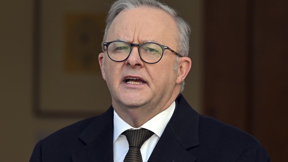 Australian Prime Minister Anthony Albanese announces that Australia will recognize a Palestinian state at a press conference in Canberra, Monday, Aug. 11, 2025. (Mick Tsikas/AAP Image via AP)
Australi ...