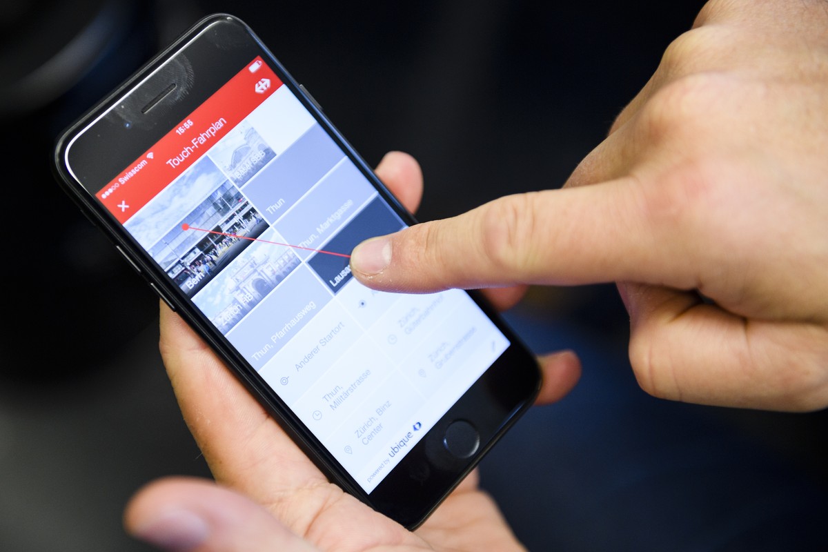 Die Mobile Community Preview App der SBB vor der Vorstellung der neuen SBB App, fotografiert am Montag, 31. Oktober 2016 in Zuerich. (KEYSTONE/Manuel Lopez)