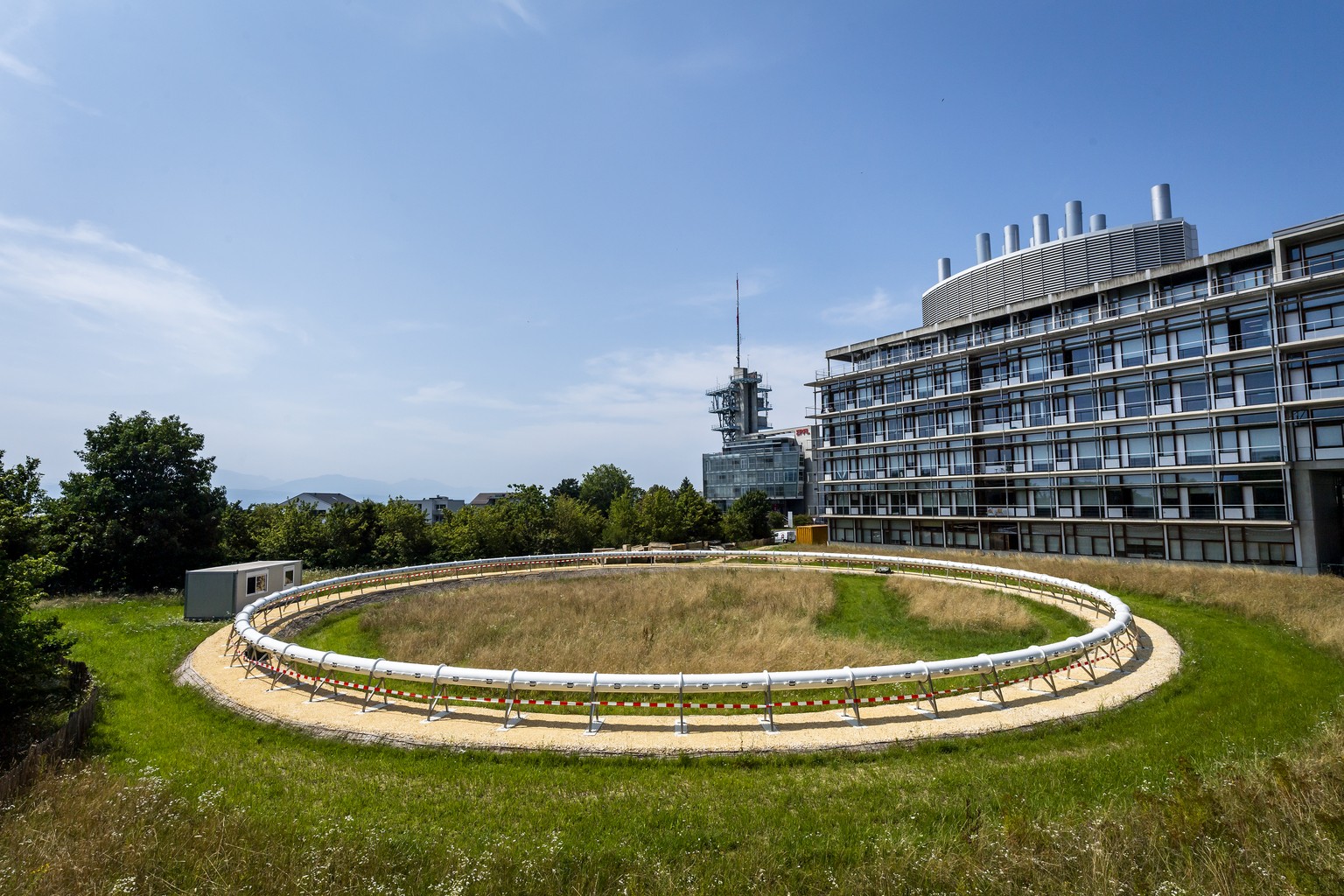 Une vue sur l&#039;Hyperloop experimental de la start-up Swisspod en construction sur le campus de l&#039;Ecole polytechnique federale de Lausanne, EPFL, le vendredi 23 juillet 2021 a Lausanne. L&#039 ...