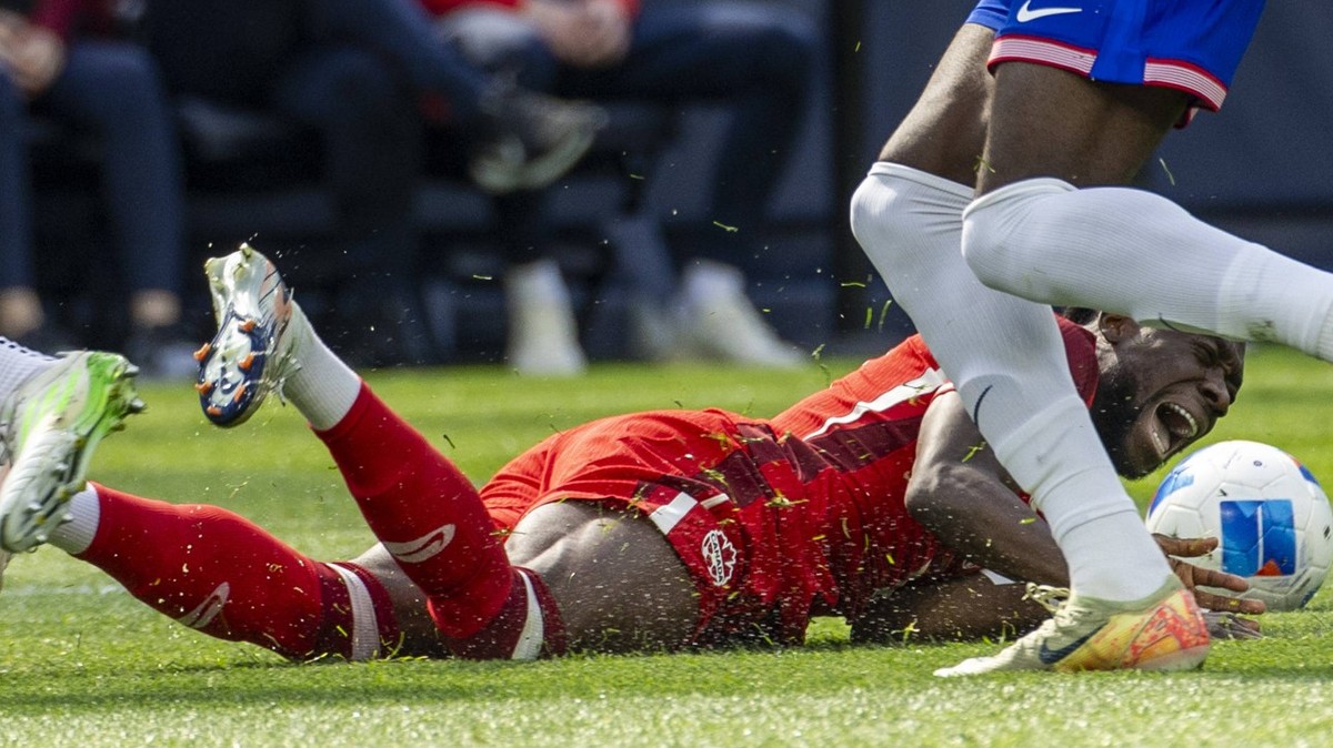 2025 CONCACAF Nations League: Canada 2:1 United States - 23 Mar 2025 United States Patrick Agyemang 16 and Canadas Alphonso Davies 19 vie for the ball during the CONCACAF Nations League Third Place Ma ...